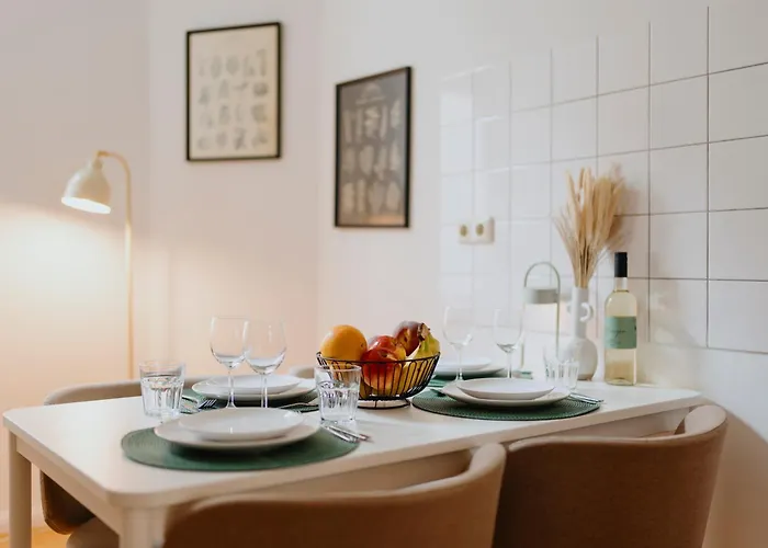 Apartman Homely - Center, Modern, Historical, Near Park *