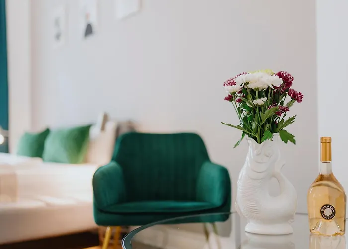 Homely - Center, Modern, Historical, Near Park Berlim