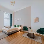 Homely - Center, Modern, Historical, Near Park