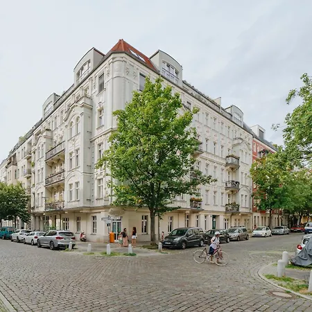 Daire Homely - Center, Modern, Historical, Near Park