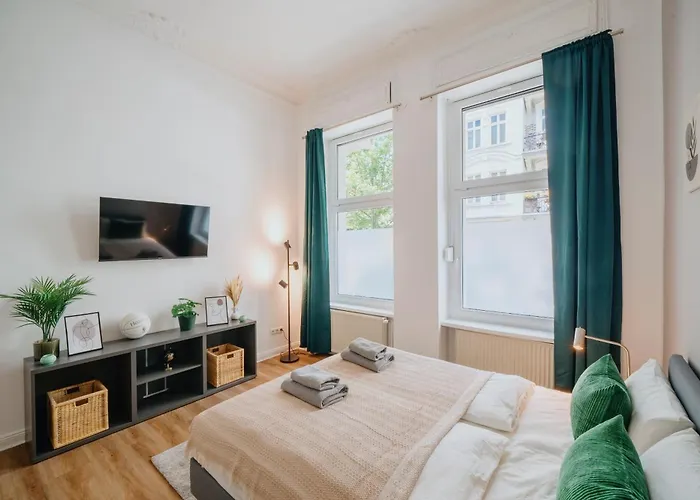 Homely - Center, Modern, Historical, Near Park * Berlin