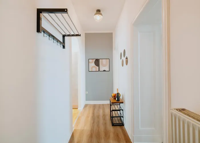 Homely - Center, Modern, Historical, Near Park Apartment *